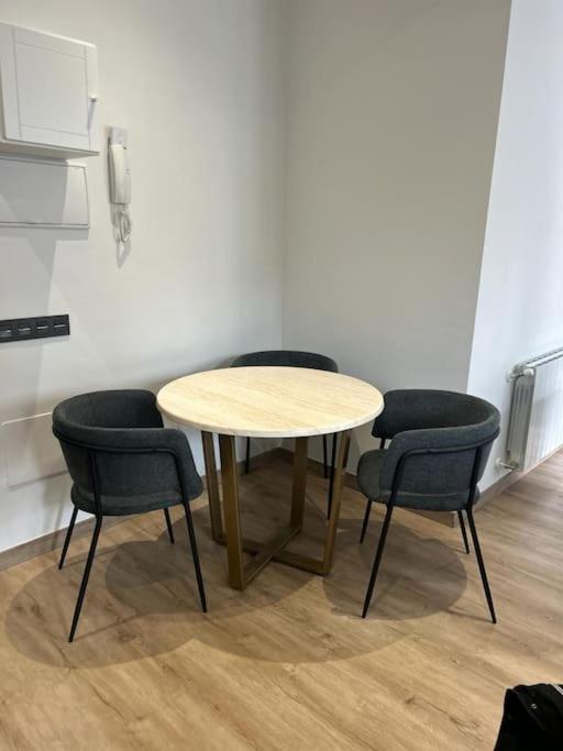 Piso Deluxe Con Balcon Cerca Del Casco Viejo Daire Bilbao Dış mekan fotoğraf