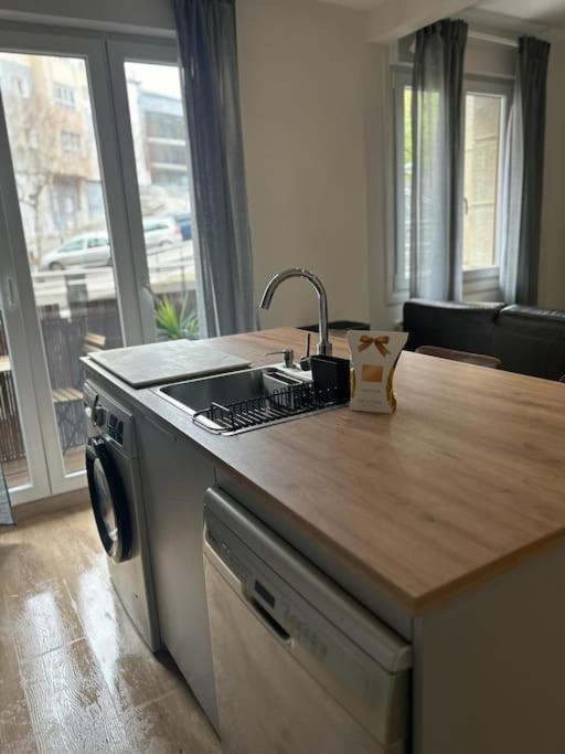 Piso Deluxe Con Balcon Cerca Del Casco Viejo Daire Bilbao Dış mekan fotoğraf