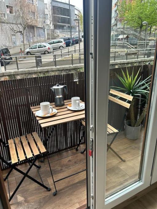 Piso Deluxe Con Balcon Cerca Del Casco Viejo Daire Bilbao Dış mekan fotoğraf